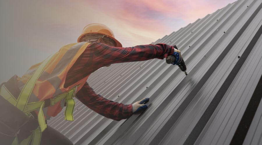 Expert Emergency Roof Repairs services in Lena, IL